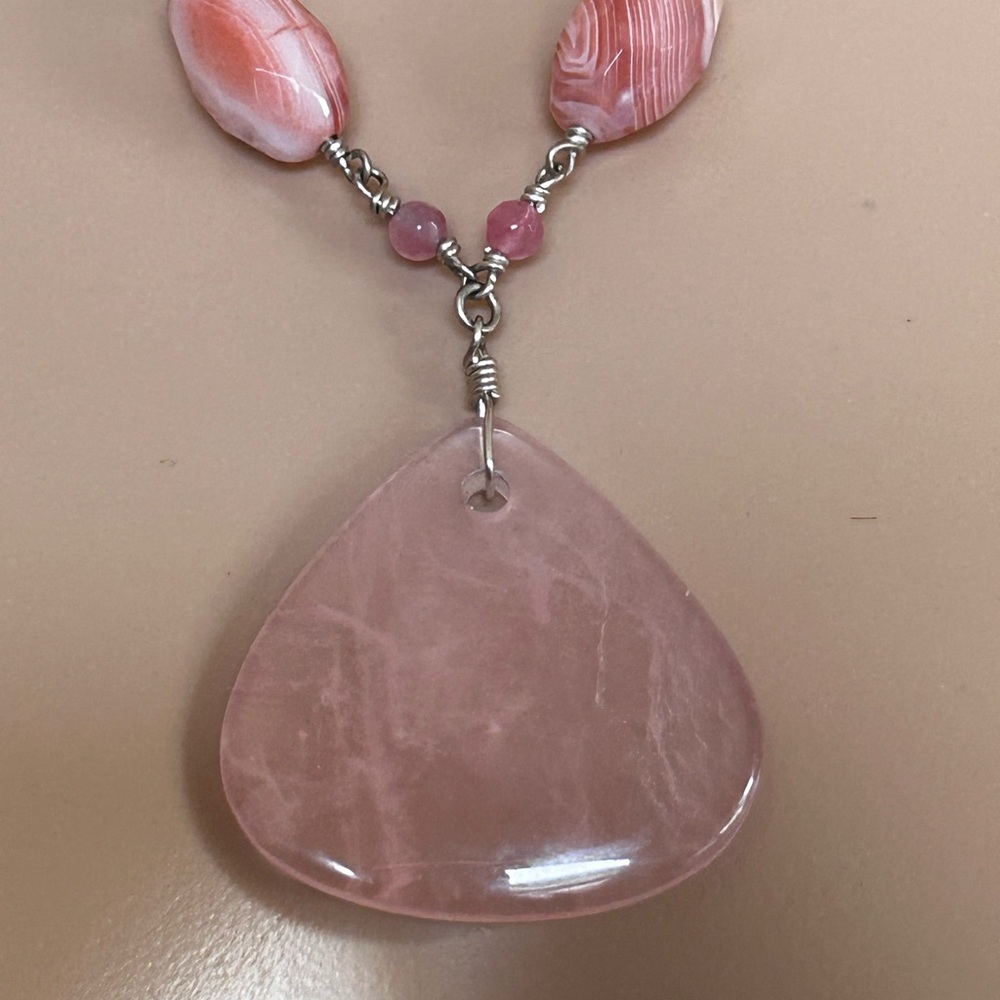 Necklace with Rose quartz pendant, Salmon aventurine and Raspberry quartz beads.